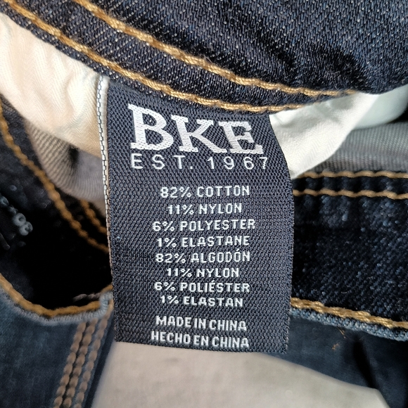 BKE Aiden Men's 30x34 Dark Wash Blue Embroidered Whisker Straight Leg Jeans - Picture 10 of 11